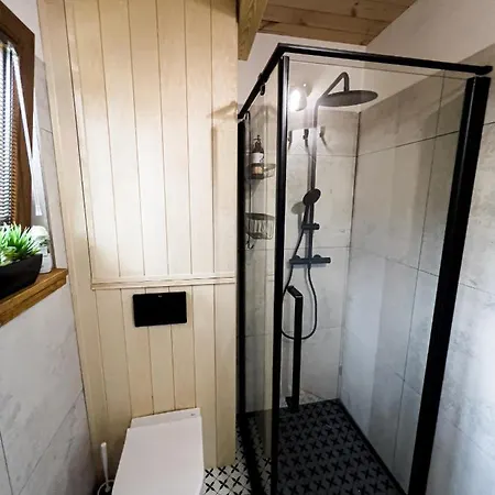 Semesterbostad Jasnochowka Domek 61 Borsk
